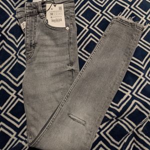 Zara Hi-Rise Vintage Skinny Jeans